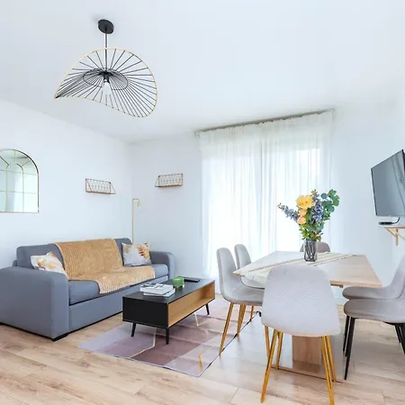 Apartment Lovely Au Stade De France Saint-Denis (Seine-Saint-Denis)