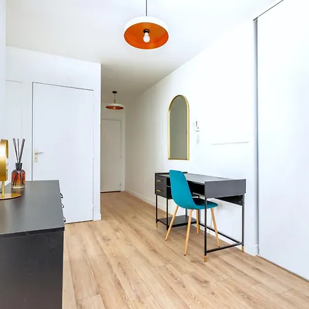 Lovely Au Stade De France