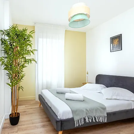 Appartamento Lovely Au Stade De France